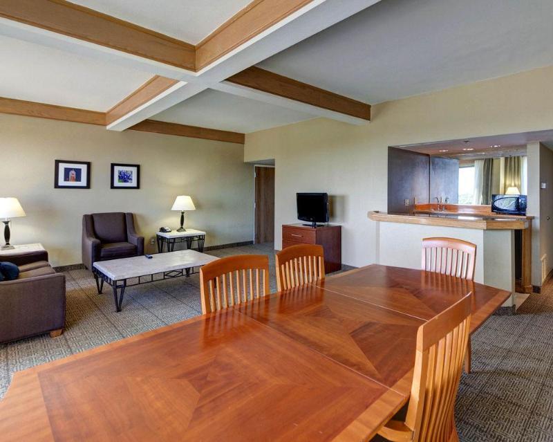 Holiday Inn Express & Suites Plano East - Richardson By Ihg Εξωτερικό φωτογραφία