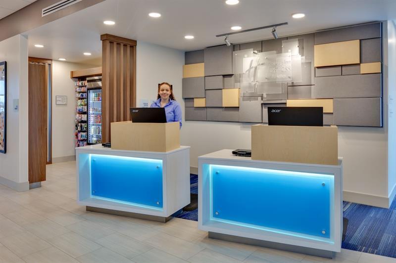 Holiday Inn Express & Suites Plano East - Richardson By Ihg Εξωτερικό φωτογραφία